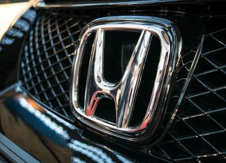Gdzie kupować używane auta Honda bez ryzyka?