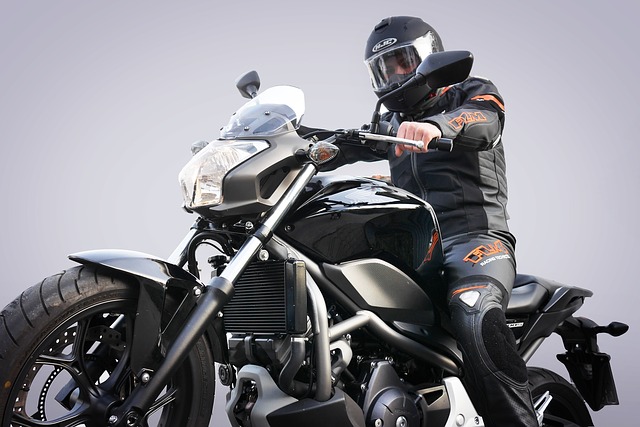 Wybierz idealny kask na swój motocykl!Wybierz idealny kask na swój motocykl!