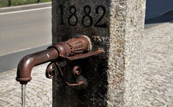 Czy top trzeba przemyć cleanerem?