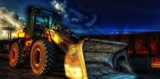 Czy koparką musi mieć tablice rejestracyjne?