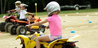 Jak zabezpieczyć quada na przyczepie?