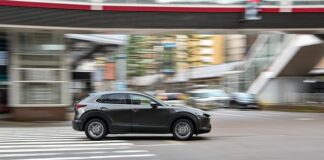 Czy warto kupić Mazdę z USA?