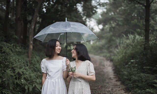 Na co klejenie tapety z włókna szklanego?