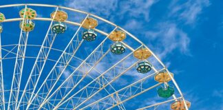 Kto może dokonywać napraw maszyn w czasie ich pracy?