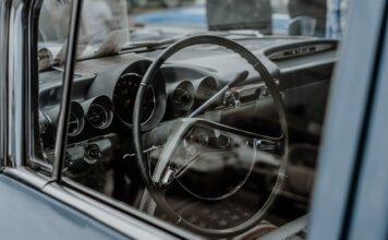 Ile kosztuje położenie tapety z włókna szklanego? Ile kosztuje położenie tapety z włókna szklanego?