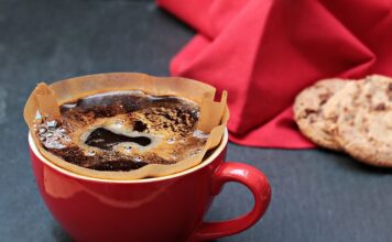 Jak długo działa filtr węglowy w masce?