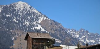 Jak wyciszyć drzwi?