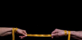 Ile za metr kopania minikoparką?