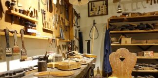 Kto jest producentem Mazdy?