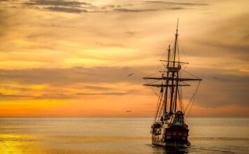 Jak długo płynie statek z Japonii do Belgii?