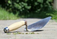 Jak długo schnie szpachla z włóknem szklanym?