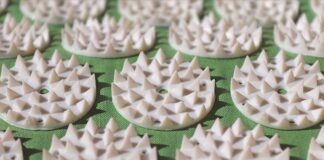 Czy mata do akupresury pomaga schudnąć?