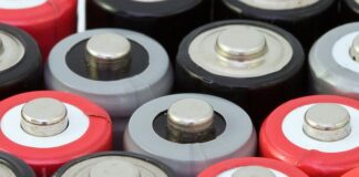 Jakie baterie do przyłbicy spawalniczej?
