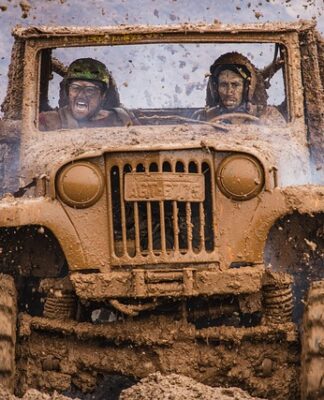 Jak samemu usunąć rysy na lakierze?