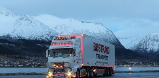 Co to znaczy słowo Volvo?