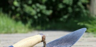 Jak używać szpachli z włóknem szklanym?