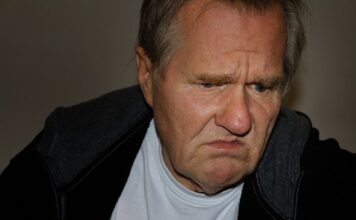Czym najlepiej szlifować ściany?