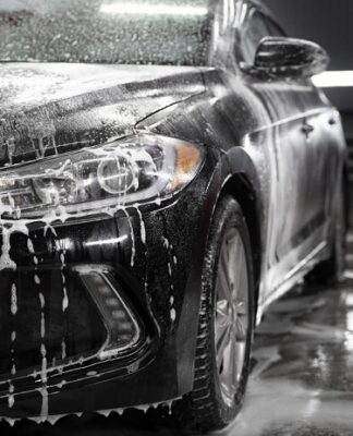 Jakie kosmetyki samochodowe warto mieć, by zadbać o swoje auto