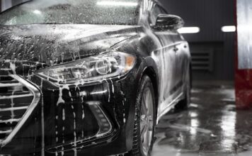 Jakie kosmetyki samochodowe warto mieć, by zadbać o swoje auto? Jakie kosmetyki samochodowe warto mieć, by zadbać o swoje auto