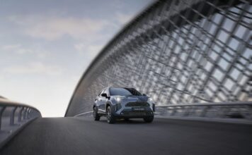 Toyota hybrydowa
