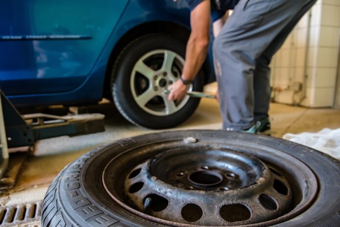 szarpanie_wycieki_i_wyskakujace_biegi_zobacz_jak_nawyki_za_kierownica_niszcza_twoje_auto_obrazek_0 Szarpanie, wycieki i wyskakujące biegi - zobacz, jak nawyki za kierownicą niszczą Twoje auto